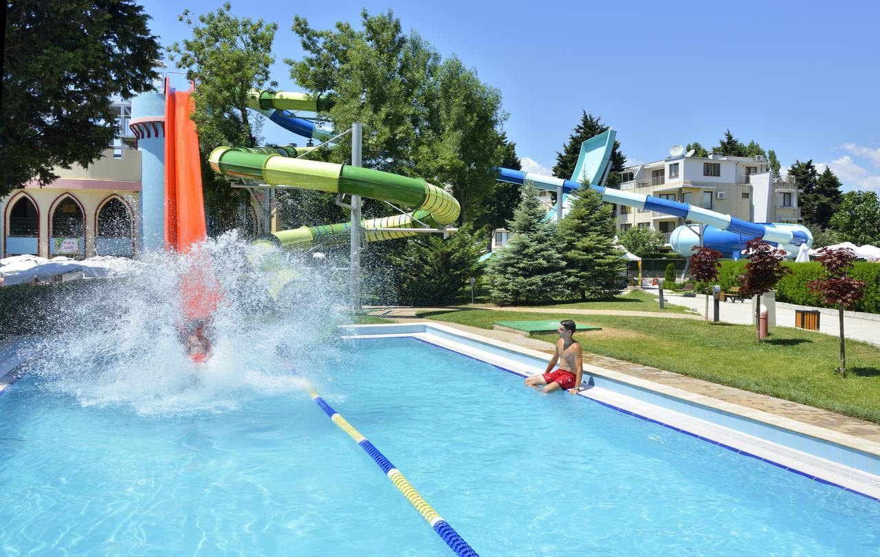 Sol Nessebar Mare All Inclusive Exterior foto